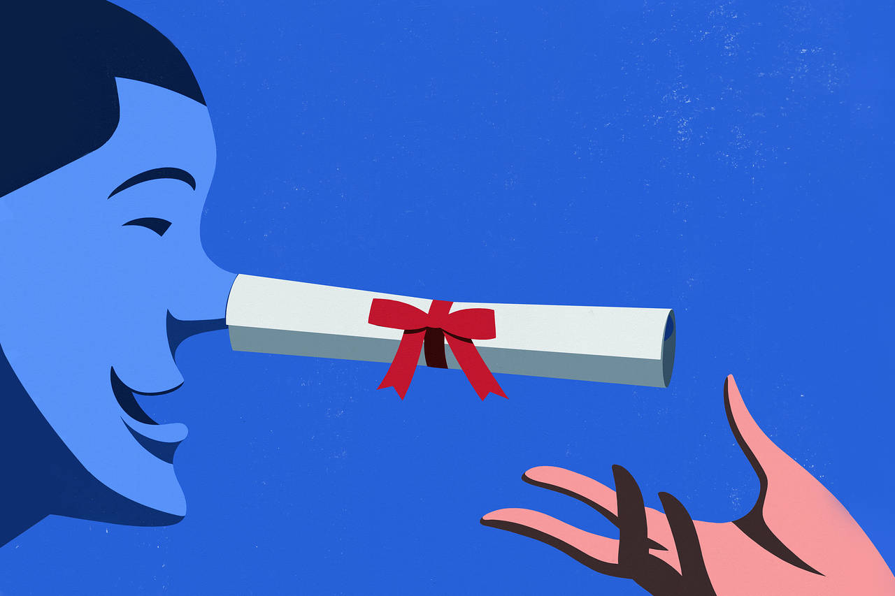 Top 7 Effective Ways to Avoid Scholarship Scams